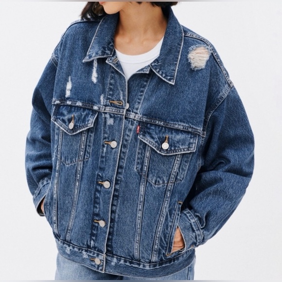NWT Women’s Levi’s 90s Trucker Jean Denim Jacket Size Large SOLD OUT - Picture 1 of 9